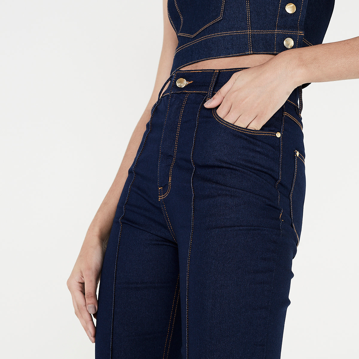 CALÇA BOCA DE SINO JEANS BRUTO BLUE