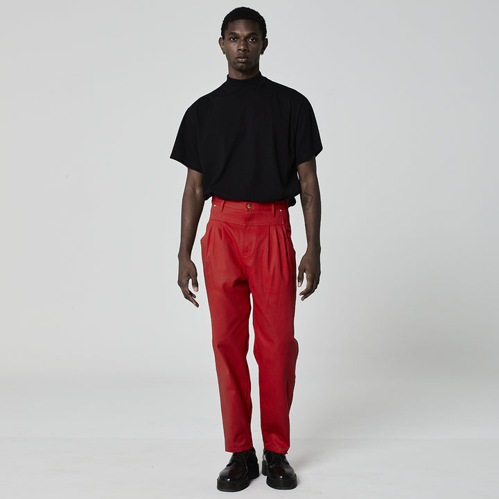 CALÇA PREGAS SARJA VERMELHA