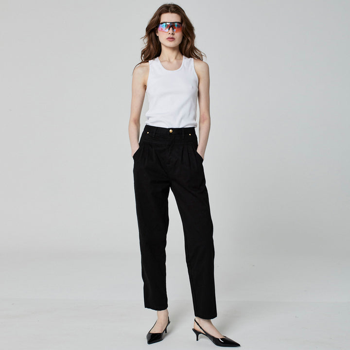 CALÇA PREGAS SARJA PRETA