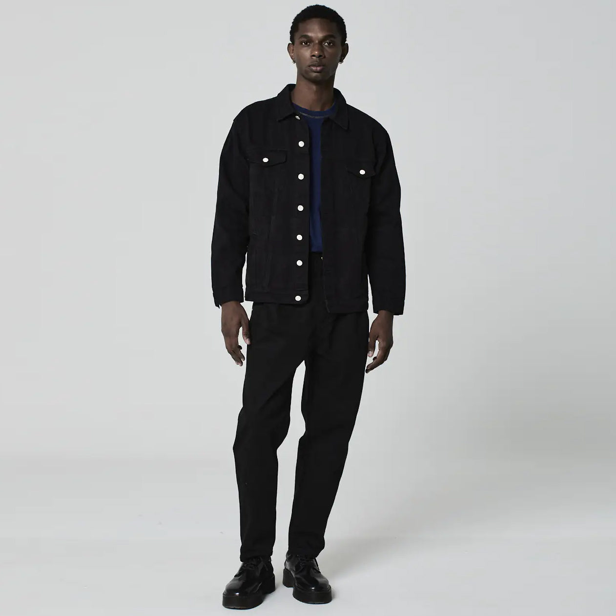 JAQUETA TRUCKER SARJA PRETA