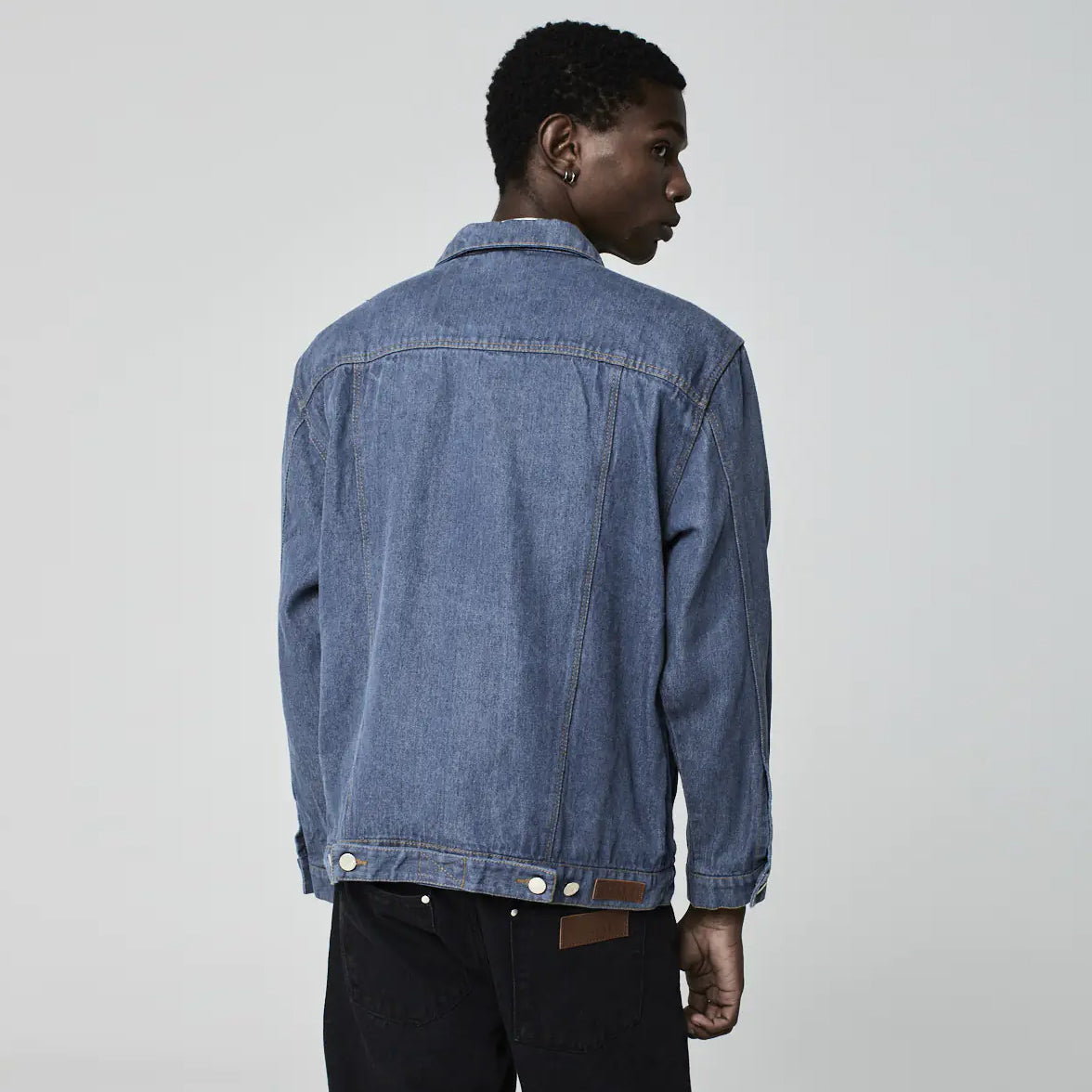 JAQUETA TRUCKER JEANS RECYCLE