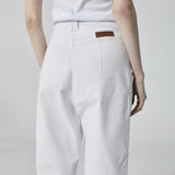 CALÇA PREGAS SARJA BRANCA