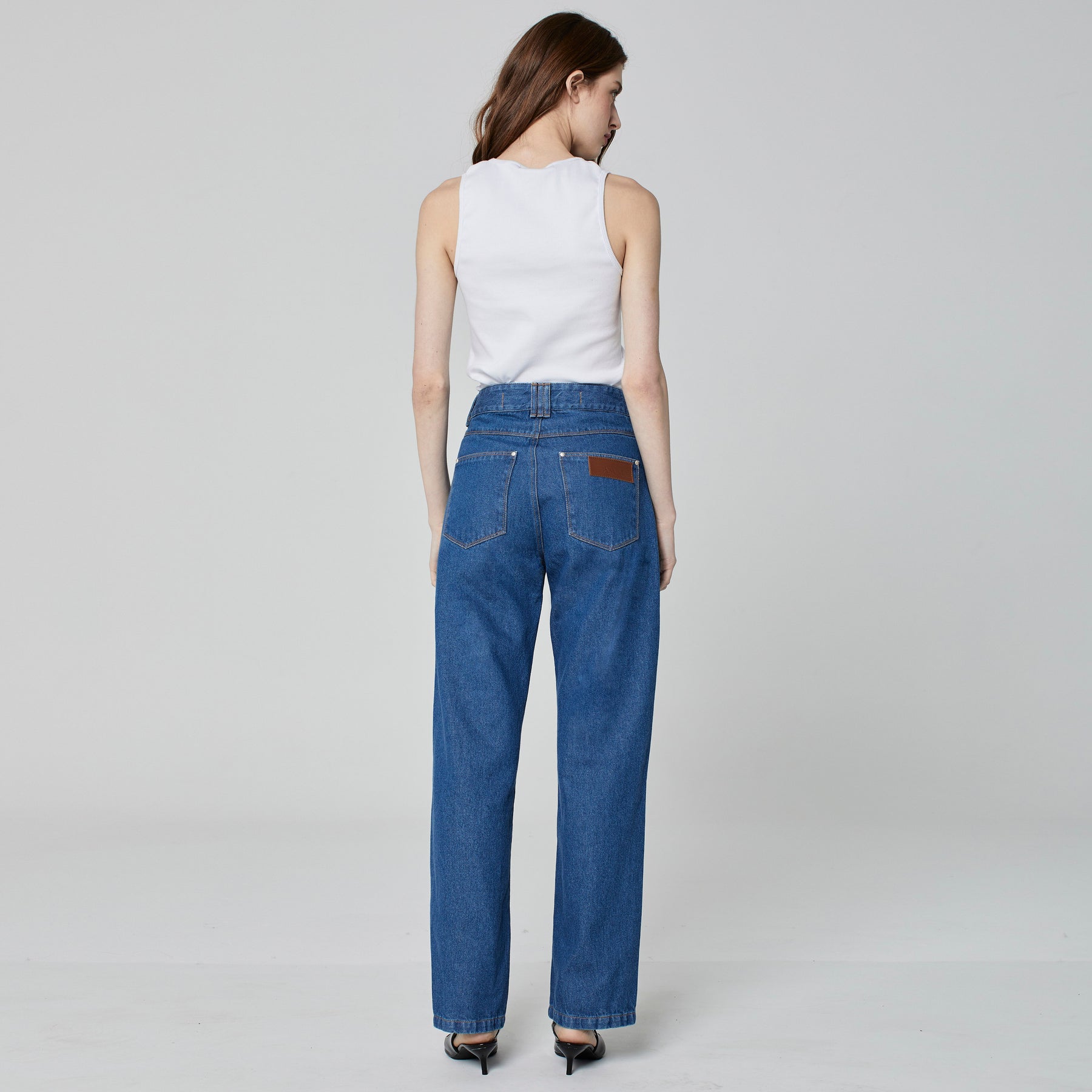 CALÇA RETA JEANS AZUL MÉDIO
