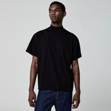 CAMISETA OVERSIZED GOLA ALTA PRETA
