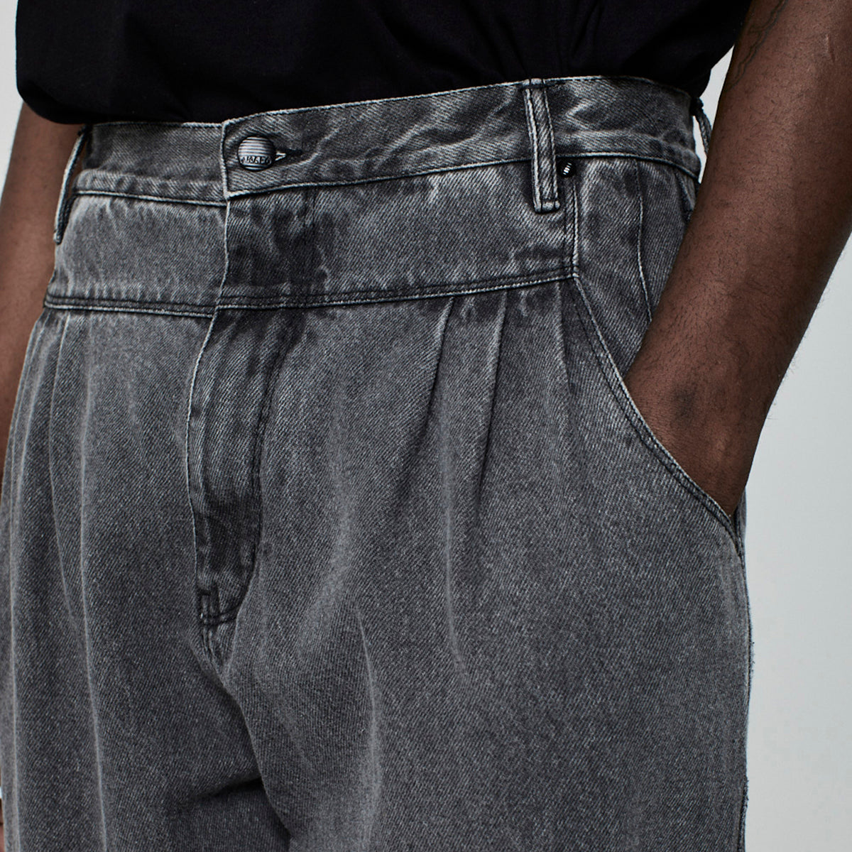 CALÇA PREGAS BLACK JEANS