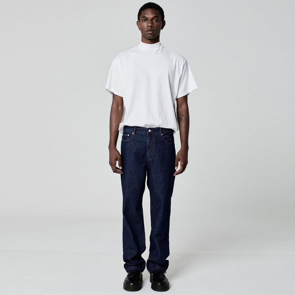 CALÇA RETA JEANS AZUL ESCURO