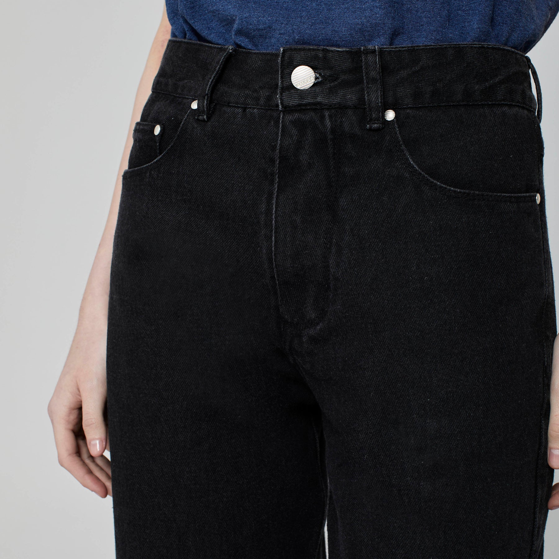 CALÇA RETA BLACK JEANS