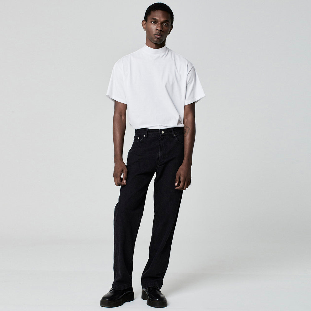 CALÇA RETA BLACK JEANS