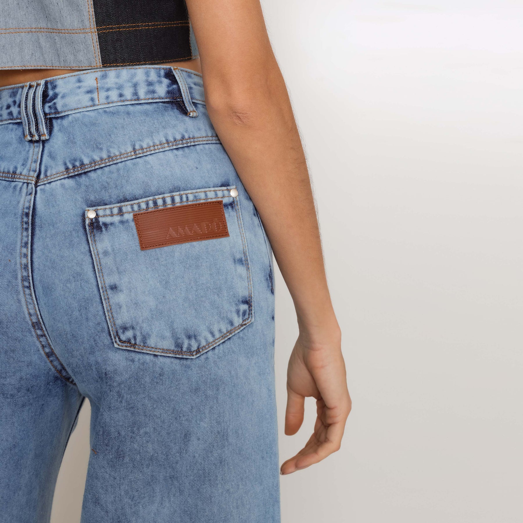 CALÇA SUPER WIDE LEG JEANS AZUL CLARO
