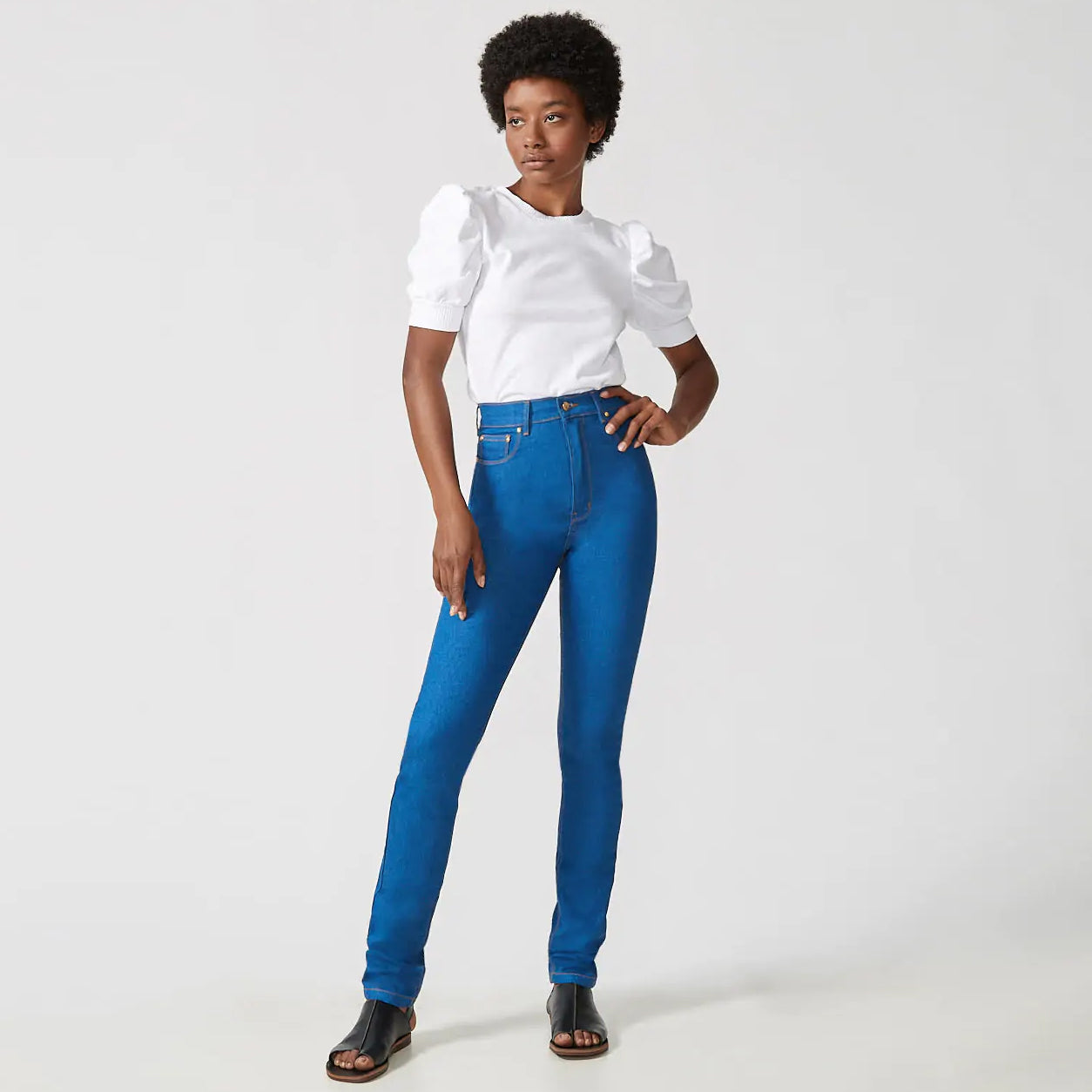 CALÇA SKINNY CINTURA ALTA DELAVÊ